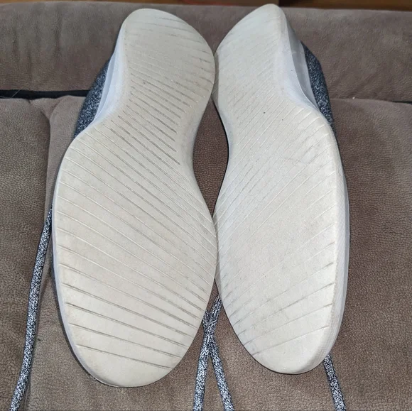 Allbirds Wool Runners - Picture 3 of 7